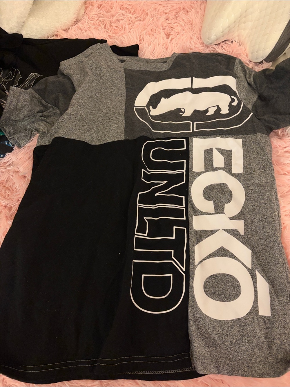 Ecko Unlimited Black & Gray Graphic Block Tee